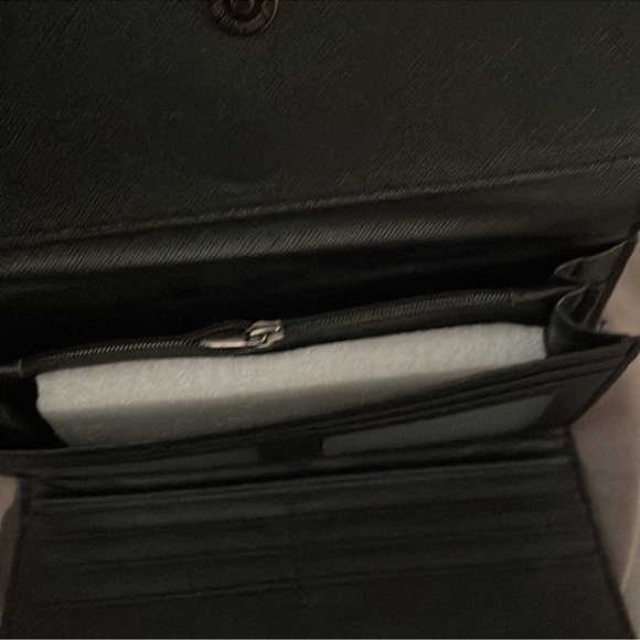 Lumination wallet - Picture 3 of 4